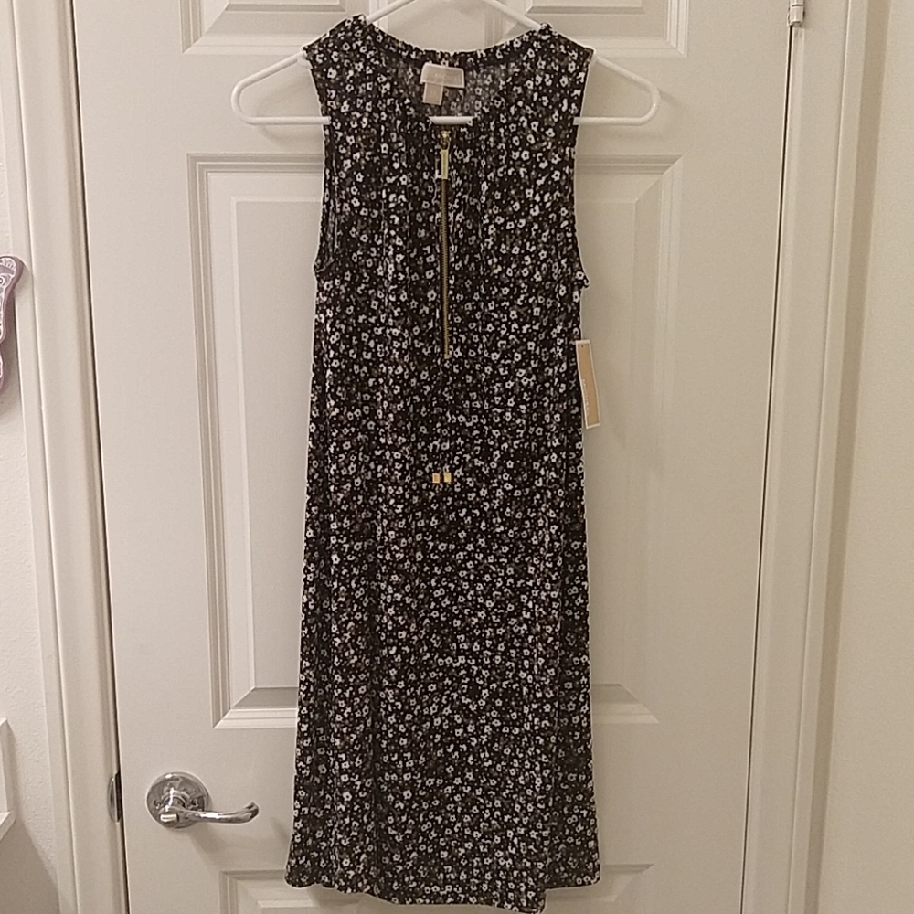 Printed women's dress